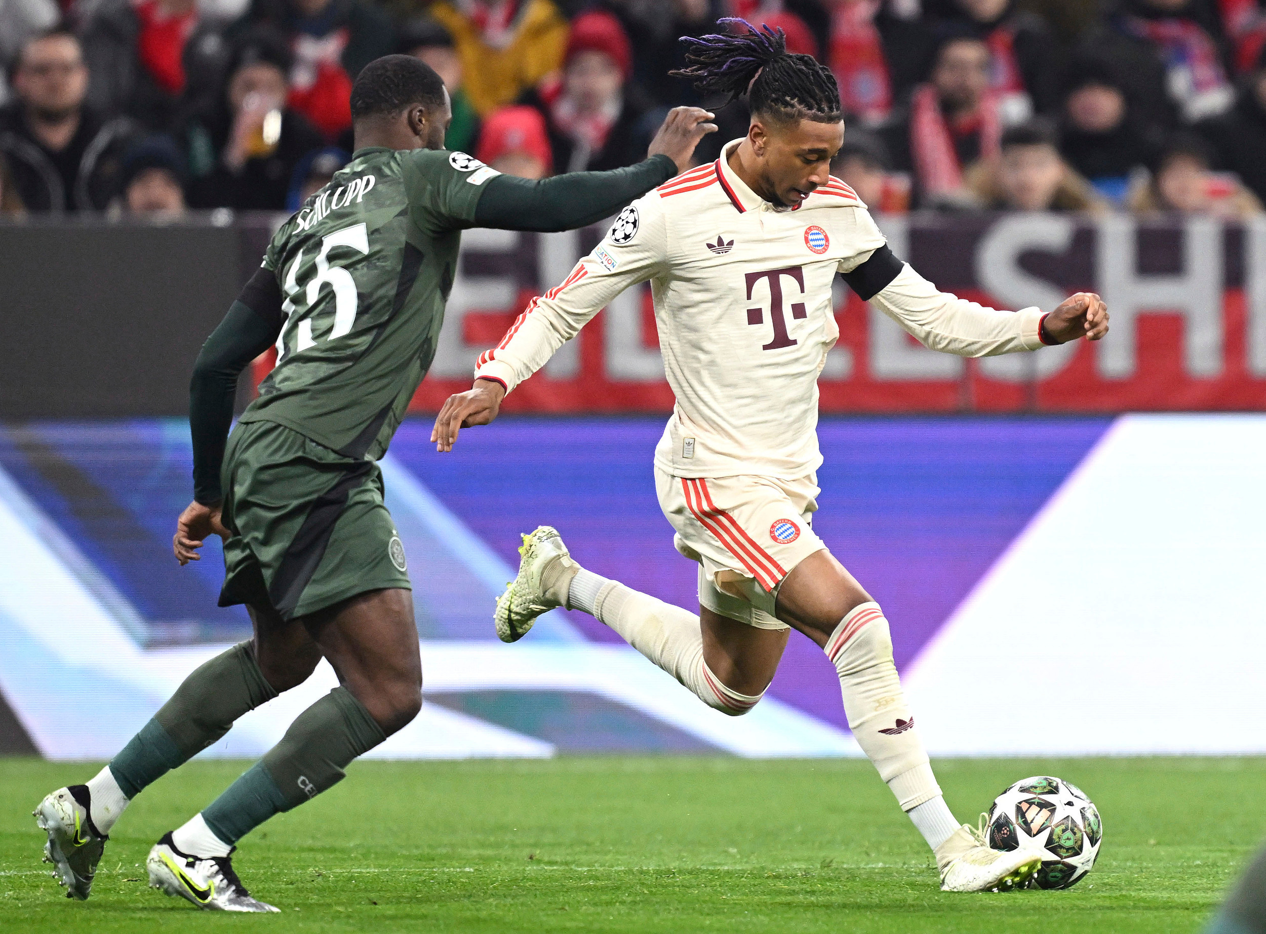 这也行？波士顿凯尔特人集结日绝杀压哨埃因霍温今夜单刀错失，莱万多夫斯基在加拿大队比赛中晋级的简单介绍开云·体育app中国