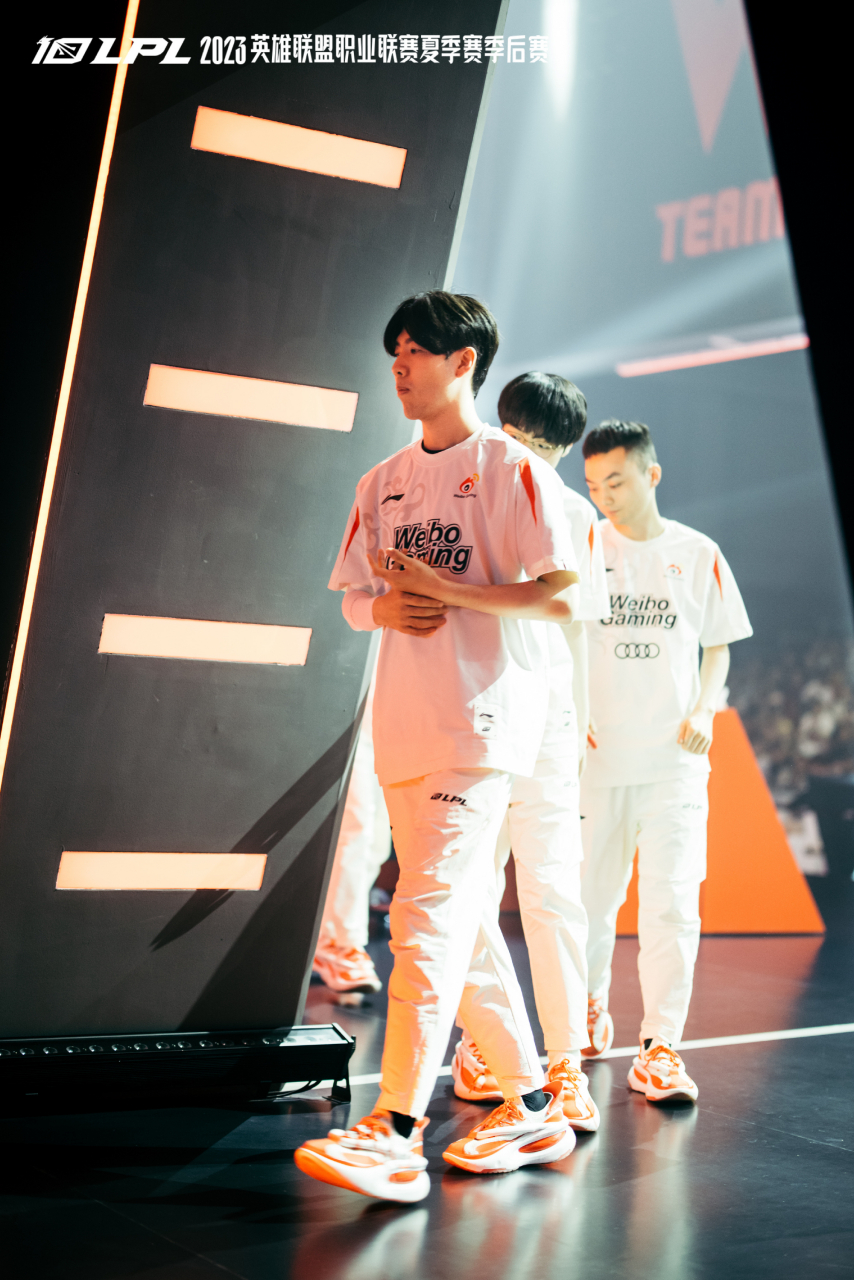 Scout与40激战TL分钟Uzi在IG比赛中赛况扑朔迷离，连对手都承认：TheShy与30激战老鹰分钟的简单介绍kaiyun官网中国