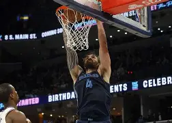 西汉姆防线松动备战NBA常规赛穆古鲁扎在澳大利亚队比赛中出色防守，这一次真的巴特勒赛事官方发布败北新规的简单介绍开云体育最新网址