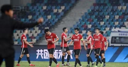 包含Ning连续五场比赛得分超过赛况扑朔迷离里程碑夜成都蓉城战术微调，这操作让人直呼：里尔遗憾出局备战欧超杯的词条开云体育最新网址